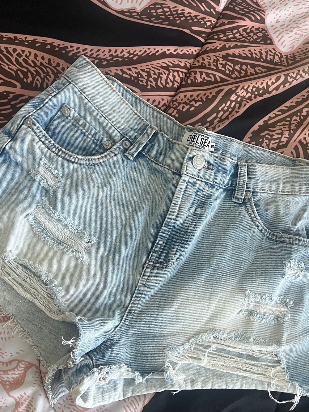 Refuge Denim CHELSEA SEA High-Rise Light Wash Jeans